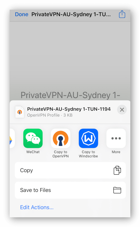 Zrzut ekranu pokazujący moment otwierania pliku .ovpn w OpenVPN Connect