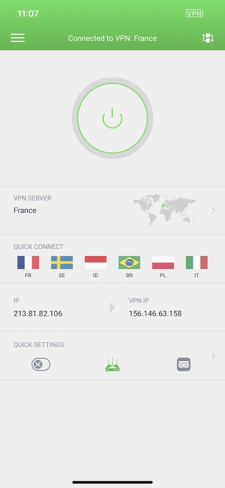 L’écran d’accueil de Private Internet Access sur iPhone en français.