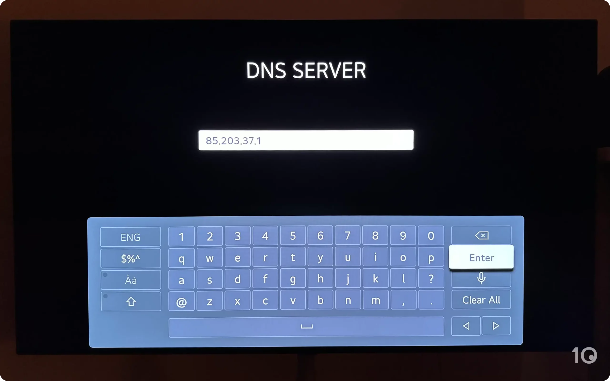 LG TV screen with a DNS Server input box displaying the address '85.203.37.1'.