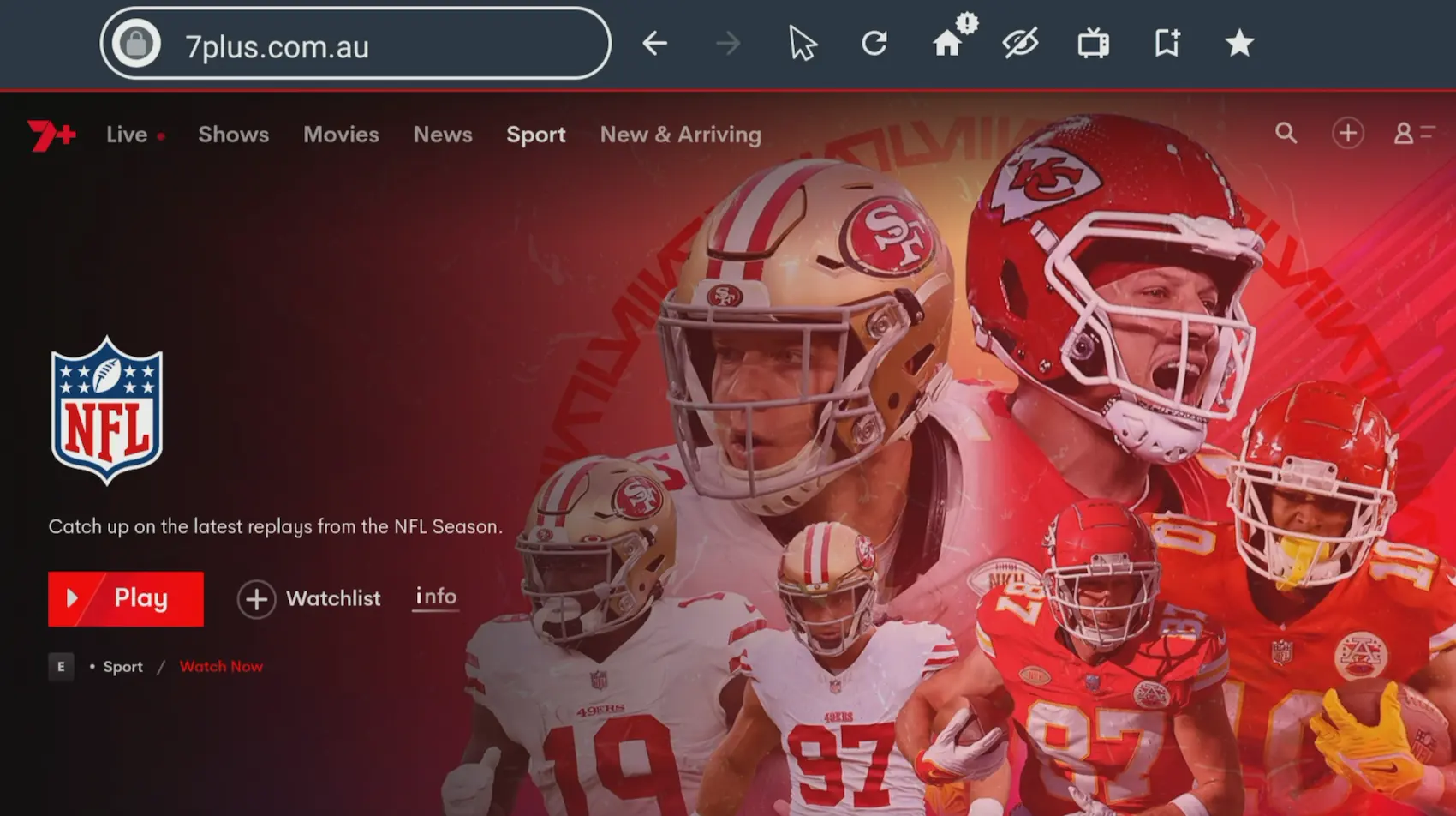 Contenu NFL sur 7plus.com.au, accessible via le navigateur Silk intégré sur Fire TV. Présentant un collage de joueurs de football des 49ers de San Francisco et des Chiefs de Kansas City dans des poses d'action, avec un accent sur les quarterbacks au centre. Le logo de la NFL est affiché bien en évidence.